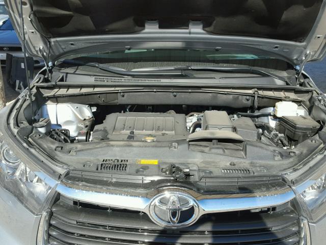 5TDKKRFH8FS101863 - 2015 TOYOTA HIGHLANDER SILVER photo 7