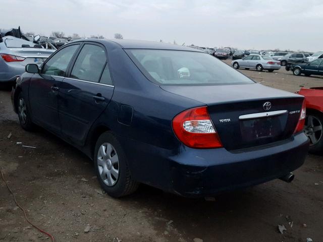 4T1BE32K04U347252 - 2004 TOYOTA CAMRY LE BLUE photo 3