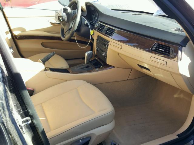 WBAPH53569A434763 - 2009 BMW 328 I SULE BLUE photo 5