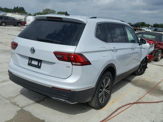 3VV3B7AX4JM066692 - 2018 VOLKSWAGEN TIGUAN SE WHITE photo 4