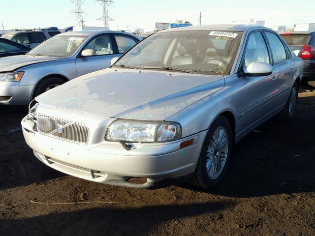 YV1TS92D021278528 - 2002 VOLVO S80 SILVER photo 2