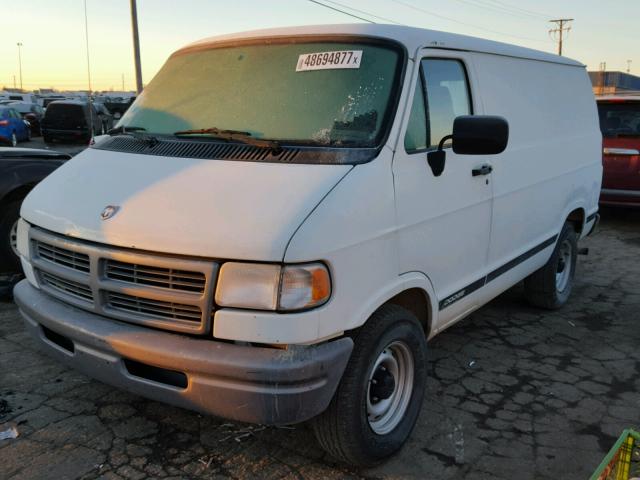 2B7HB11X7VK563342 - 1997 DODGE RAM VAN B1 WHITE photo 2