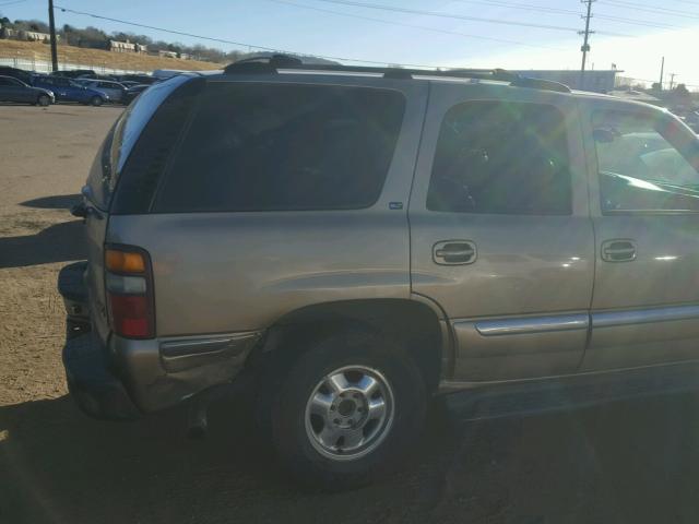 1GKEK13T41J210189 - 2001 GMC YUKON GOLD photo 9