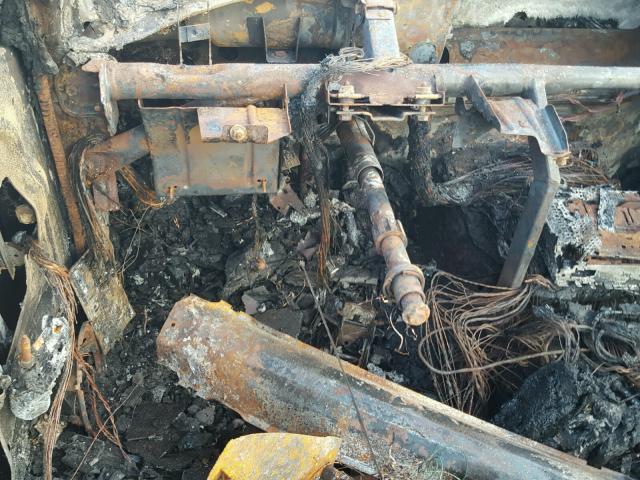 WBABW53405PL50338 - 2005 BMW 330 CI BURN photo 8