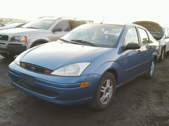 1FAFP33P0YW230720 - 2000 FORD FOCUS LX BLUE photo 2