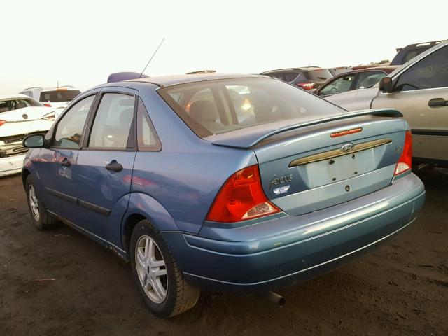 1FAFP33P0YW230720 - 2000 FORD FOCUS LX BLUE photo 3