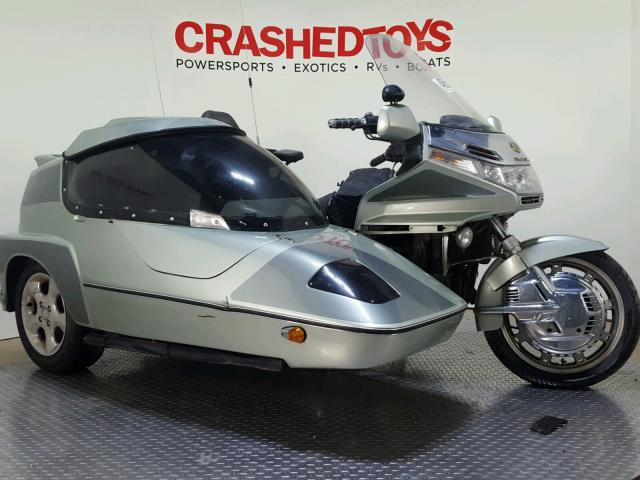 1HFSC2233XA102132 - 1999 HONDA GL1500 SE1 GREEN photo 2