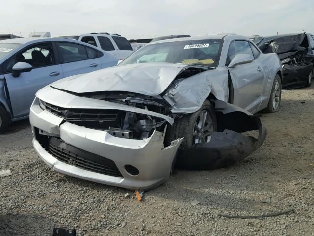 2G1FA1E34F9137451 - 2015 CHEVROLET CAMARO LS SILVER photo 2