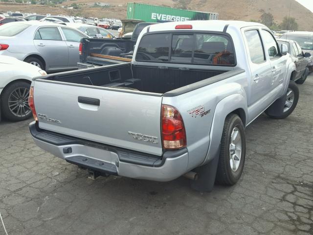 5TEJU62N46Z243565 - 2006 TOYOTA TACOMA DOU SILVER photo 4