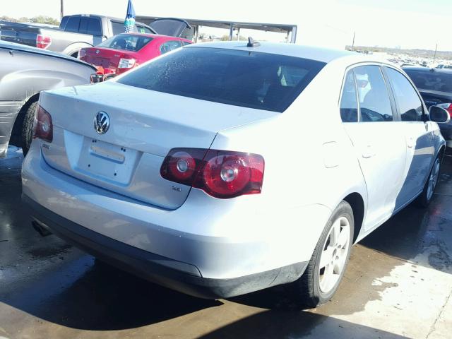 3VWRM71K79M051491 - 2009 VOLKSWAGEN JETTA SE SILVER photo 4