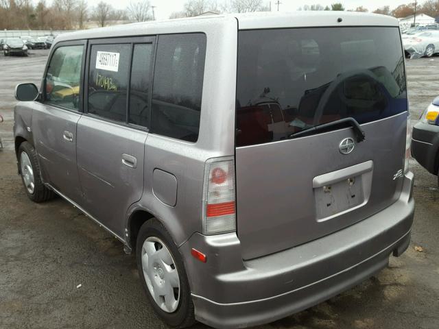 JTLKT324554000601 - 2005 TOYOTA SCION XB GRAY photo 3