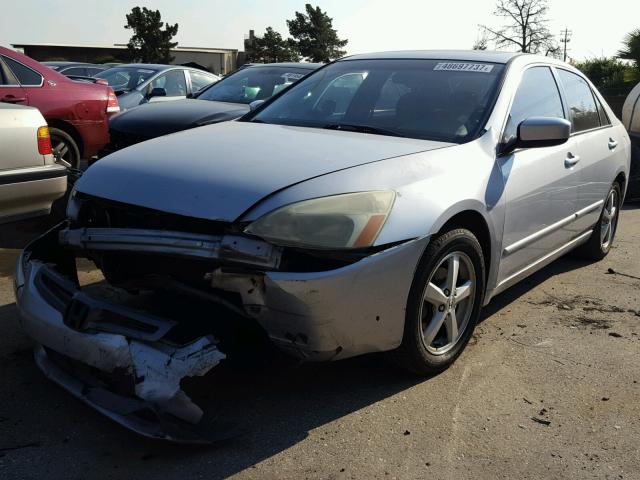 1HGCM56735A189684 - 2005 HONDA ACCORD EX SILVER photo 2