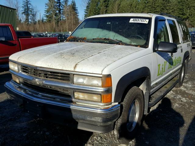 3GNFK16R0VG173785 - 1997 CHEVROLET SUBURBAN K WHITE photo 2