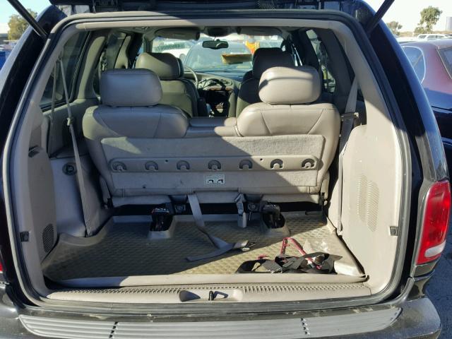 1C4GP64L3XB577962 - 1999 CHRYSLER TOWN & COU 黑色 照片 9