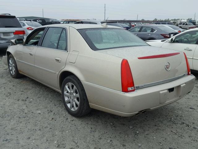 1G6KD57Y59U142083 - 2009 CADILLAC DTS GOLD photo 3