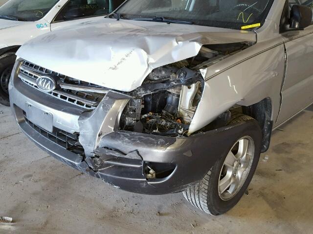 KNDJF724877440108 - 2007 KIA SPORTAGE L SILVER photo 9