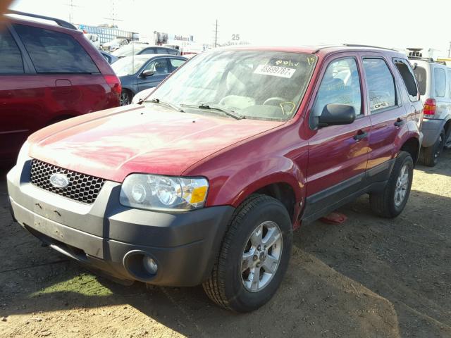 1FMYU03156KA29417 - 2006 FORD ESCAPE XLT MAROON photo 2