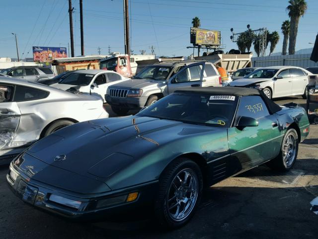 1G1YY33P5N5111846 - 1992 CHEVROLET CORVETTE GREEN photo 2