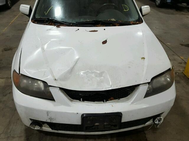 JM1BJ225921568416 - 2002 MAZDA PROTEGE DX WHITE photo 9