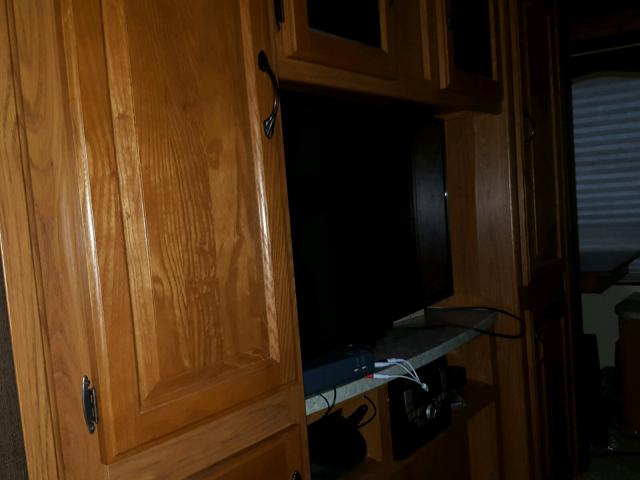 4YDT32829D1530163 - 2013 KEYSTONE SPRINTER BEIGE photo 8