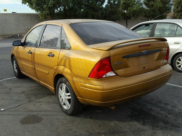 1FAFP34311W209442 - 2001 FORD FOCUS SE GOLD photo 3