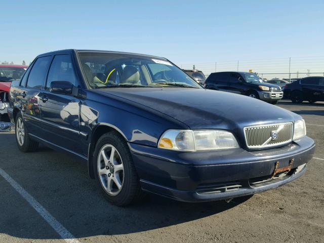 YV1LS55A0X1565580 - 1999 VOLVO S70 BLUE photo 1