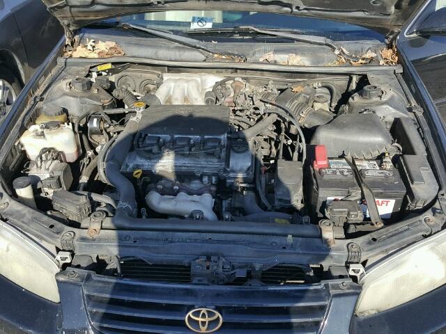 4T1BF28K0XU075286 - 1999 TOYOTA CAMRY LE BLACK photo 7