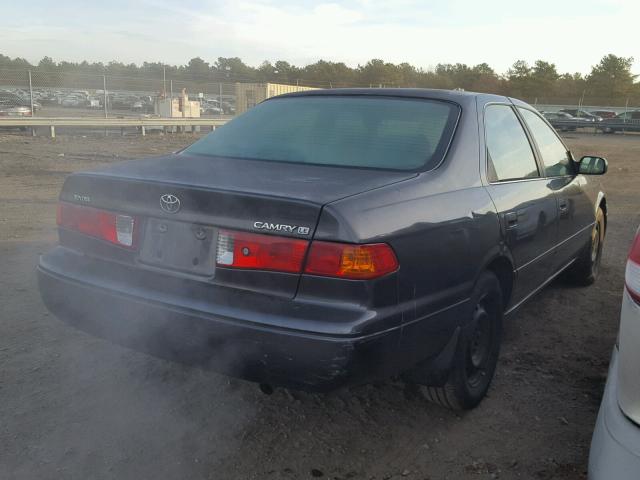 4T1BG22K11U777579 - 2001 TOYOTA CAMRY CE GRAY photo 4