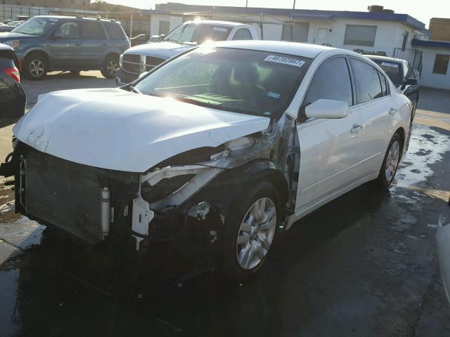 1N4AL2AP8CC193297 - 2012 NISSAN ALTIMA BAS WHITE photo 2