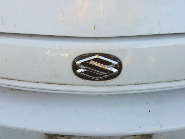 JS2RA41S335169342 - 2003 SUZUKI AERIO S WHITE photo 9