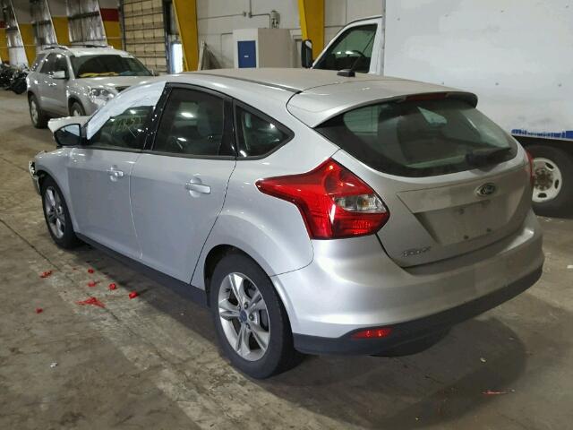 1FADP3K24EL162674 - 2014 FORD FOCUS SE SILVER photo 3