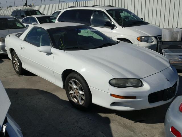 2G1FP22K7Y2115424 - 2000 CHEVROLET CAMARO WHITE photo 1