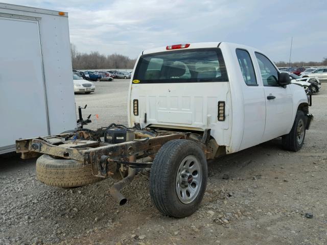 1GTR1TE06BZ361066 - 2011 GMC SIERRA C15 WHITE photo 4