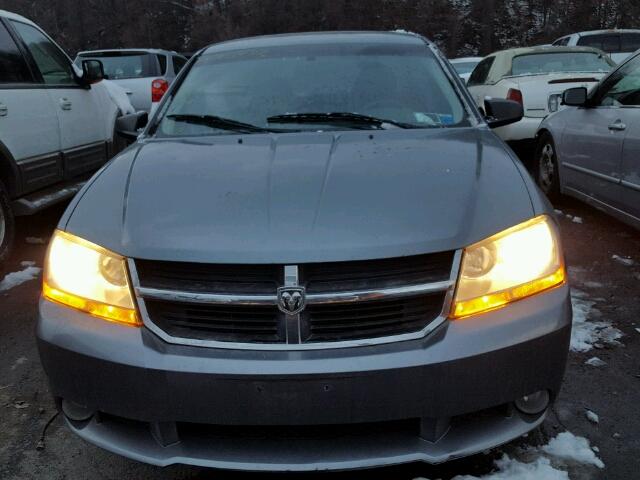 1B3LC56J08N141443 - 2008 DODGE AVENGER SX GRAY photo 9