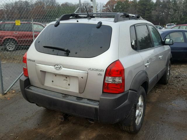 KM8JN12D65U054961 - 2005 HYUNDAI TUCSON GLS SILVER photo 4