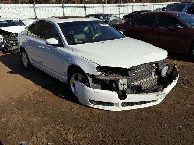 YV1AH992881076927 - 2008 VOLVO S80 T6 TUR WHITE photo 1