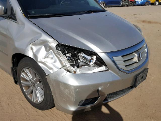 5FNRL38818B029546 - 2008 HONDA ODYSSEY TO SILVER photo 9