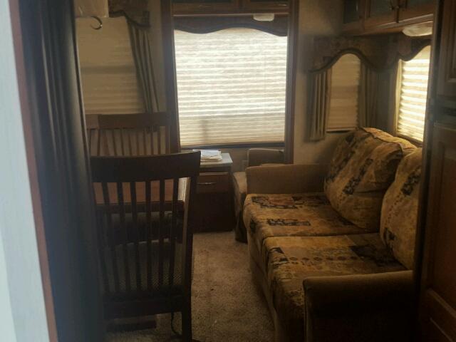 4YDF28S24D2503345 - 2013 KEYSTONE COUGAR WHITE photo 8