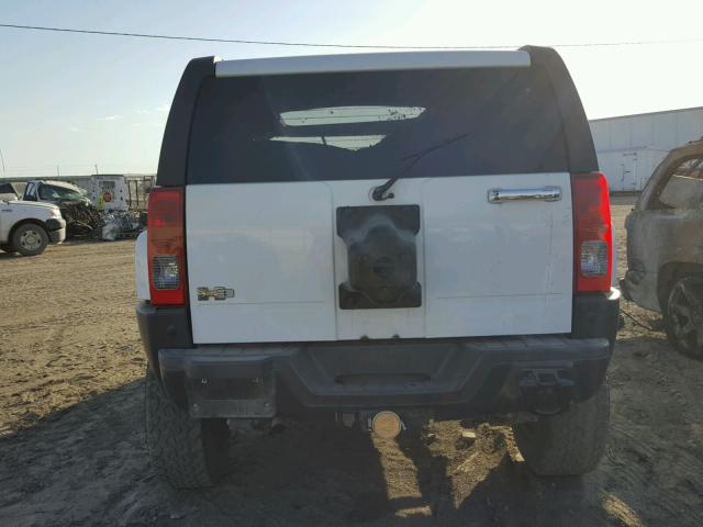 5GTDN13E278205274 - 2007 HUMMER H3 WHITE photo 10