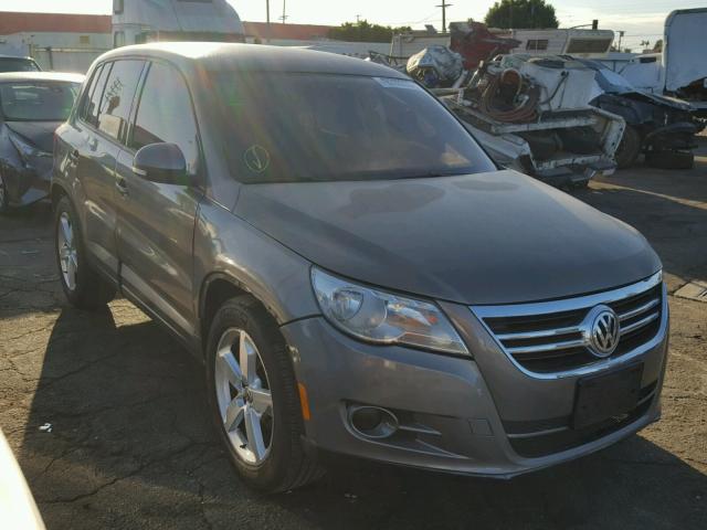 WVGBV7AX3AW516099 - 2010 VOLKSWAGEN TIGUAN SE 灰色 照片 1