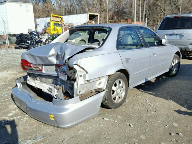 1HGCG668X2A009859 - 2002 HONDA ACCORD EX SILVER photo 4