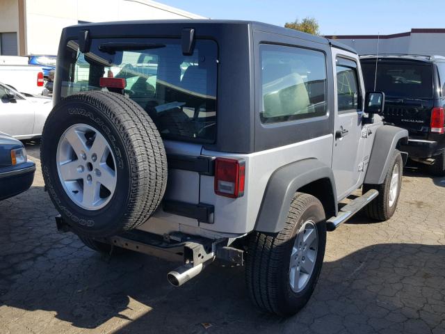 1C4AJWAG4GL131036 - 2016 JEEP WRANGLER S SILVER photo 4