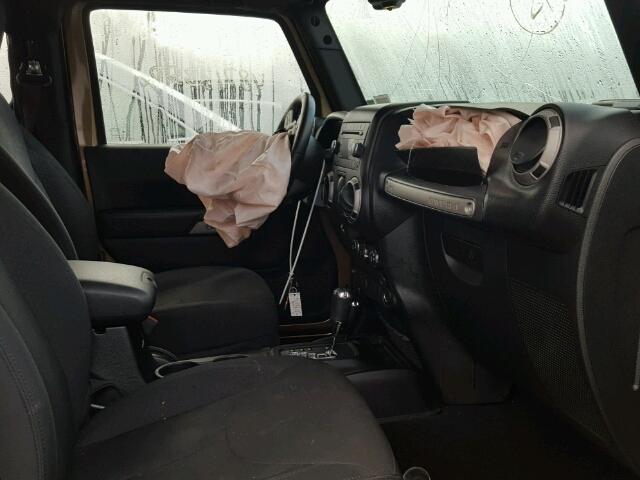 1C4AJWAGXFL714936 - 2015 JEEP WRANGLER S 棕色 照片 5