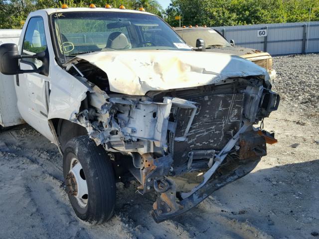 1FDWF37F01EA81246 - 2001 FORD F350 SUPER WHITE photo 9