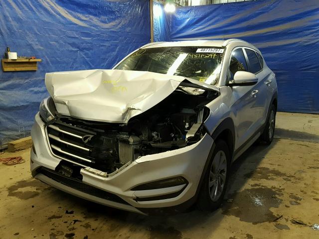 KM8J3CA26HU300638 - 2017 HYUNDAI TUCSON LIM SILVER photo 2