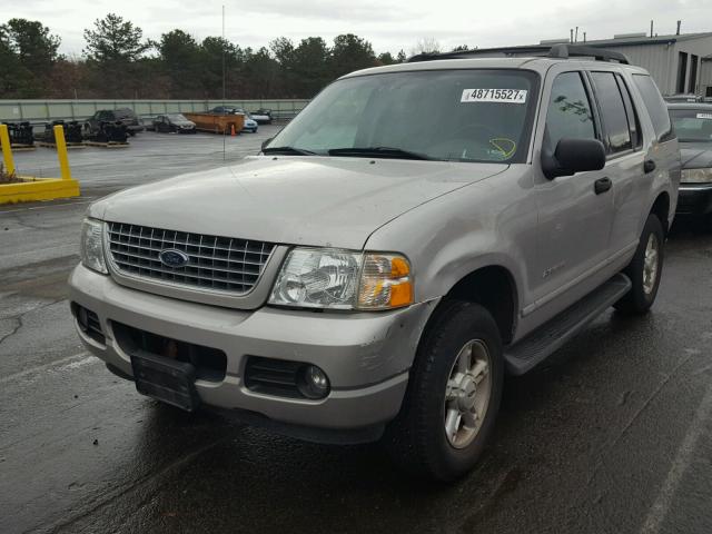 1FMDU73E95ZA48021 - 2005 FORD EXPLORER X SILVER photo 2