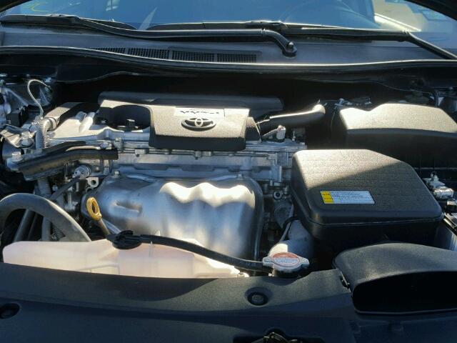 4T1BF1FK6GU250802 - 2016 TOYOTA CAMRY LE 灰色 照片 7