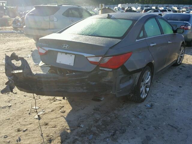 5NPEC4AC3DH510252 - 2013 HYUNDAI SONATA SE GRAY photo 4