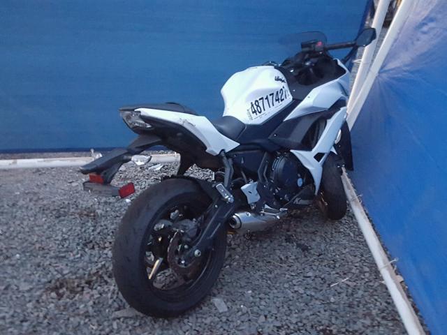 JKAEXEJ11HDA00029 - 2017 KAWASAKI EX650 J 白色 照片 4