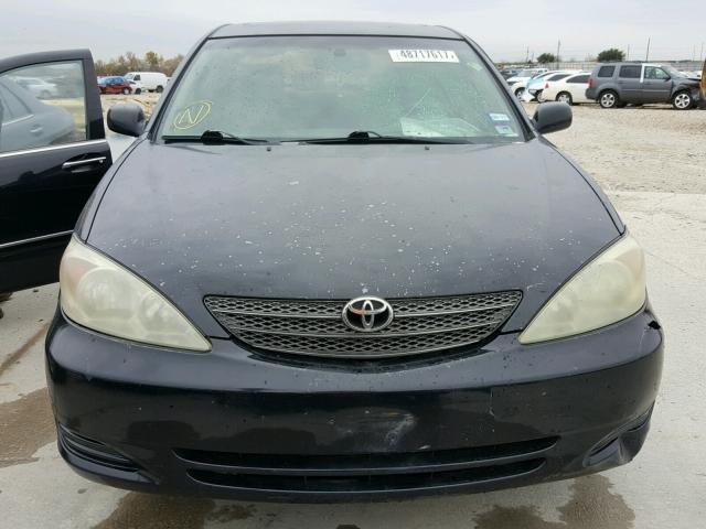 4T1BE32K12U066297 - 2002 TOYOTA CAMRY LE BLACK photo 10